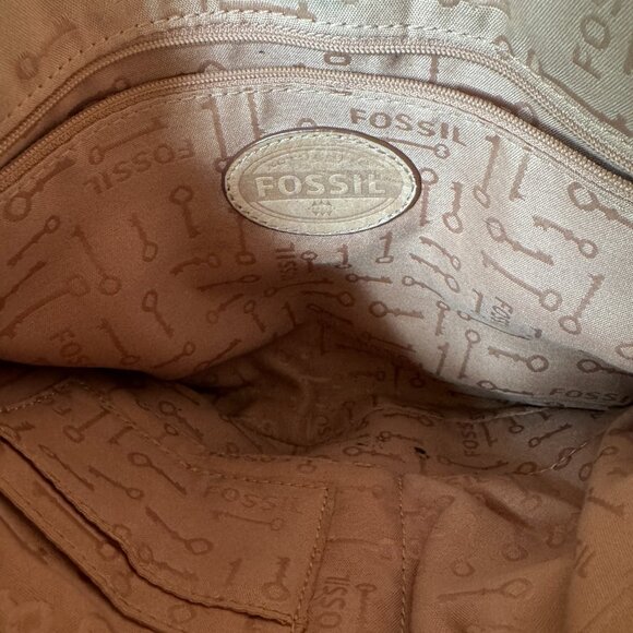 Fossil Light Tan Leather Shoulder Bag Top Zip Maddox 1 inch Adjustable Strap - Picture 12 of 16